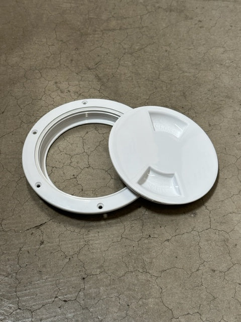 5" PORT FLAT SCREW WITH LIP WHITE