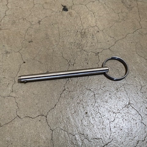 Quick Release Detent Pin 1/4 X 3"
Murrays Part# 18-4D300
Economical quick release pin has a spring-loaded ball that exerts sufficient pressure to help avoid accidental release.
Measurements are 1/4" diameter x 3" maximum grip length (distance from the shoulder to the locking ball bearings).
Uses:
- Use as mast step pin on Hobie® 21 and Prindle 16/18/18-2/19 cats.
Compare to Hobie part # 8020501