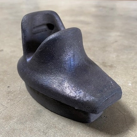 Carbon Mast Base Casting
Murrays Part# 56-6605CAR
The Nacra Carbon Mast Base Casting is a replacement mast base casting for Inter 17, 18, 20 and Nacras with a carbon masts. Replaces the 56-6626, Nacra Sailing item #30178 mast base which is no longer being made.  Does not include any fixtures for downhaul sheaves. Made in Australia.
If your mast is aluminum, you need a different part!