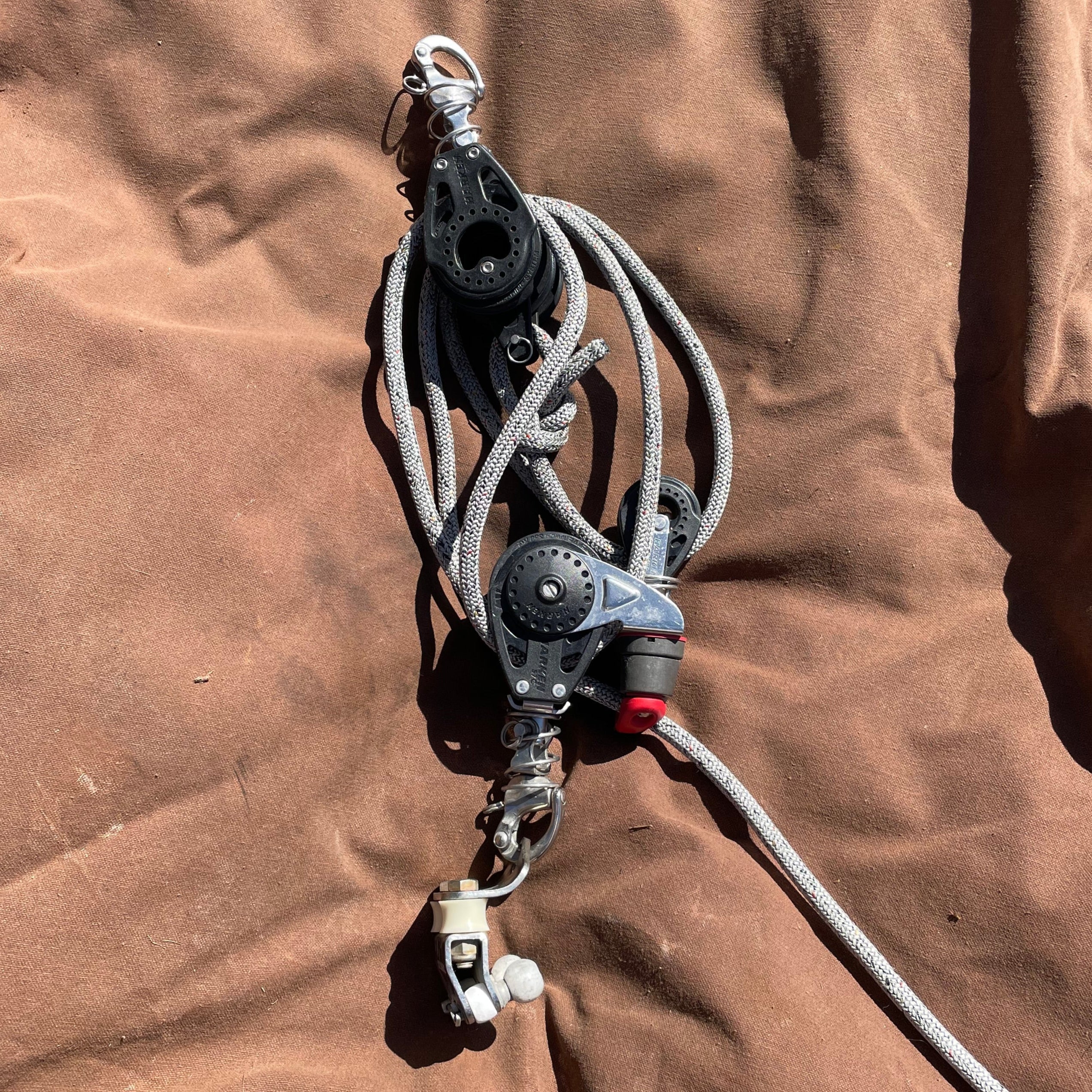 HARKEN 57MM CARBO RATCHAMATIC 7:1 LOW-PROFILE MAINSHEET SYSTEM