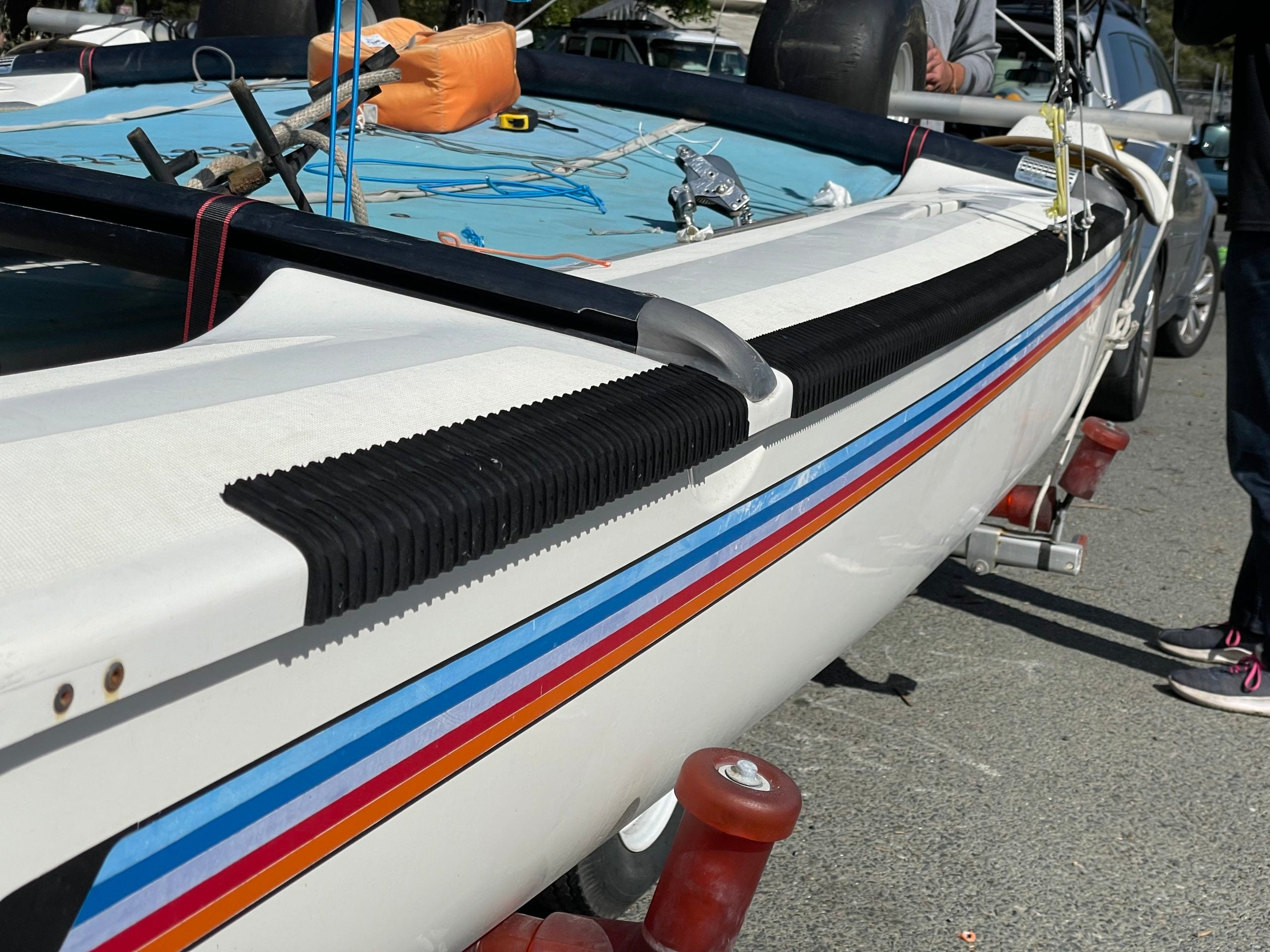 H-18 Surefoot EVA Deck Grip Kit - Peel and Stick
The Hobie 18 Surefoot EVA Deck Grip Kit features 3m peel and stick backing on cut-diamond-textured EVA foam. Ideal rail and or deck grip on all dinghies and catamarans. EVA traction pads offer grip, padding and a long life span.  EVA is a lightweight foam doesn't absorb water the way carpet does, so there is minimal weight when it gets wet and it dries quickly!
Hobie 18 kit includes four 3" x 40" strips and four 3" x 20" strips - covers the side rails