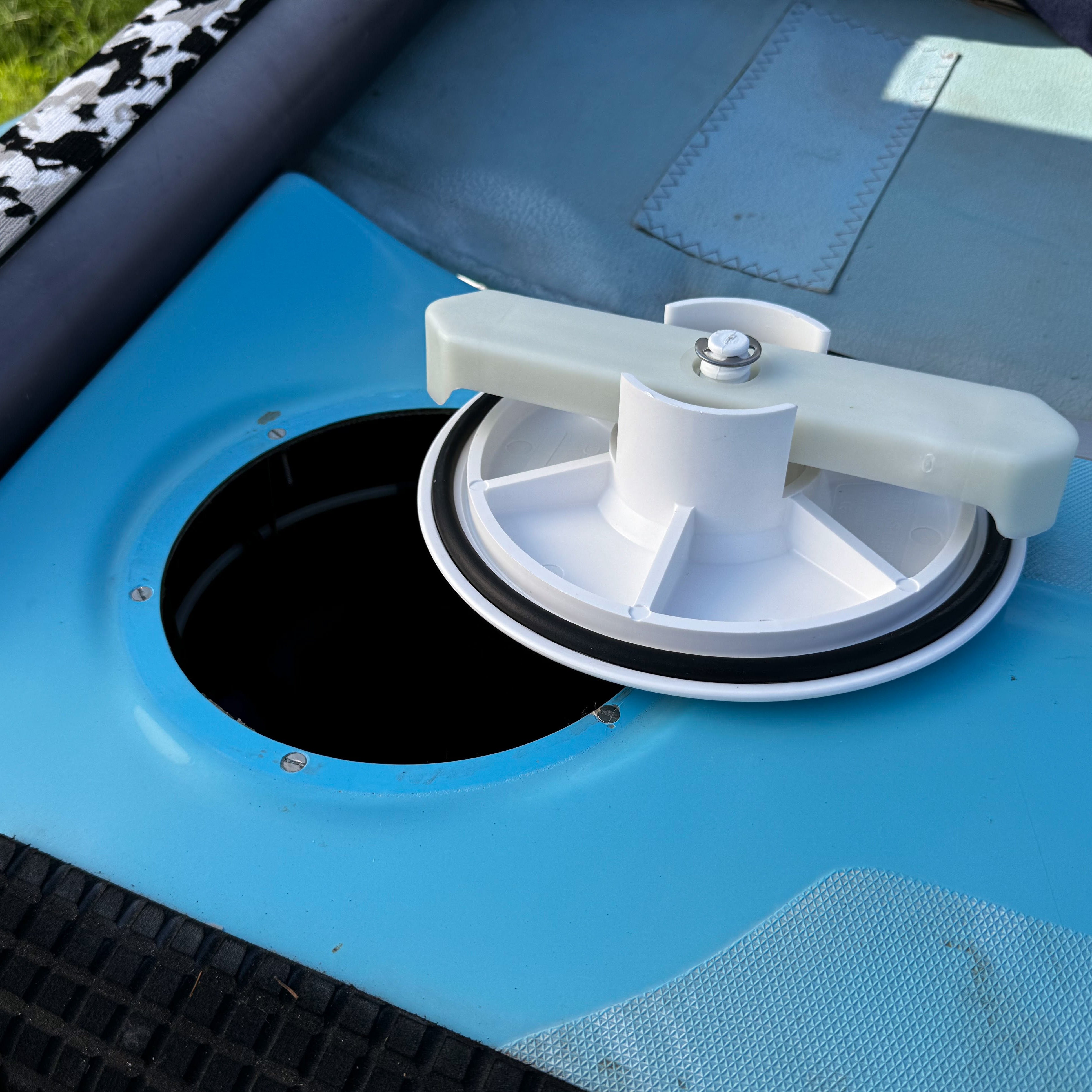 6" ARMSTRONG DECK PLATE