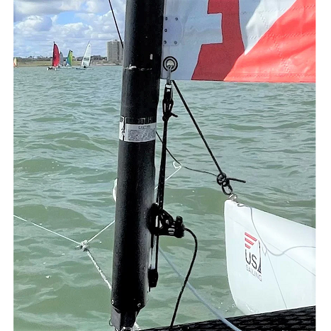 Downhaul Kit 3:1 Wave
Murrays Part# 001-2029
This is a HCA and Formula Wave Class Legal downhaul kit. The Hobie Wave is a simple boat, and this simple kit helps make downhaul adjustments quick and easy. Installs in minutes with a Philips head screw driver.
This can also be an intermediate downhaul kit for the H16 for recreational use, it's not class legal for HCA racing.