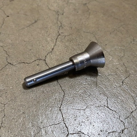 Specs: 1/4" diameter x 1" maximum grip length (distance from the shoulder to the locking ball bearings).
Uses:
Hobie boom Gooseneck quick connection pin on the 14, 16 and 18.
Hobie 18 main clew to outhaul car connection pin.
Compare to Hobie Cat® Part# 20305 PIN, QR 1/4 X 1 CUP
Upgrade for Hobie Part# 8020410 and 8020411 clevis pin