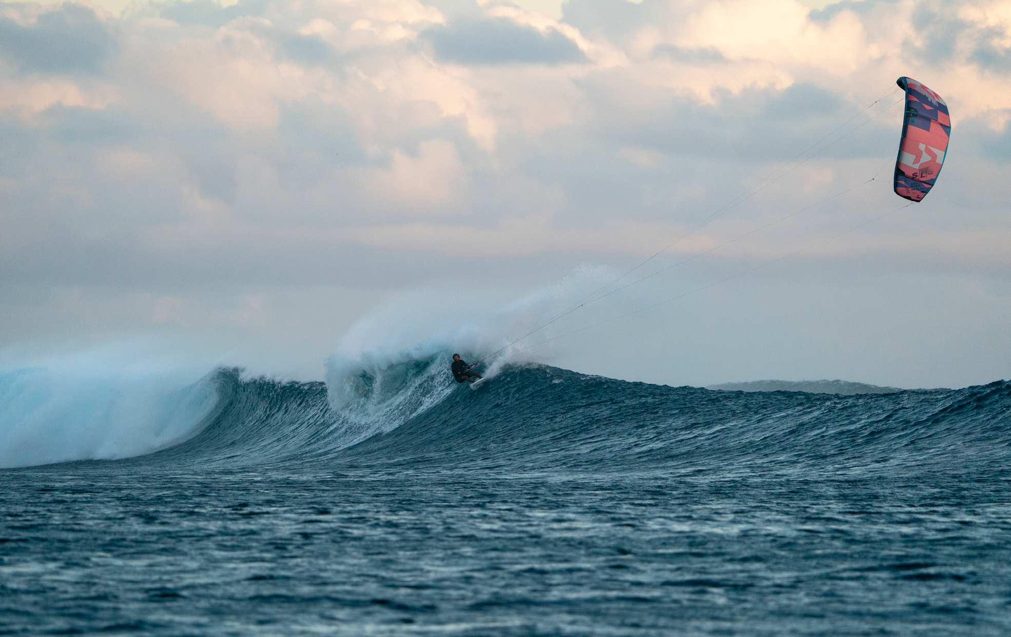 Kitesurfing